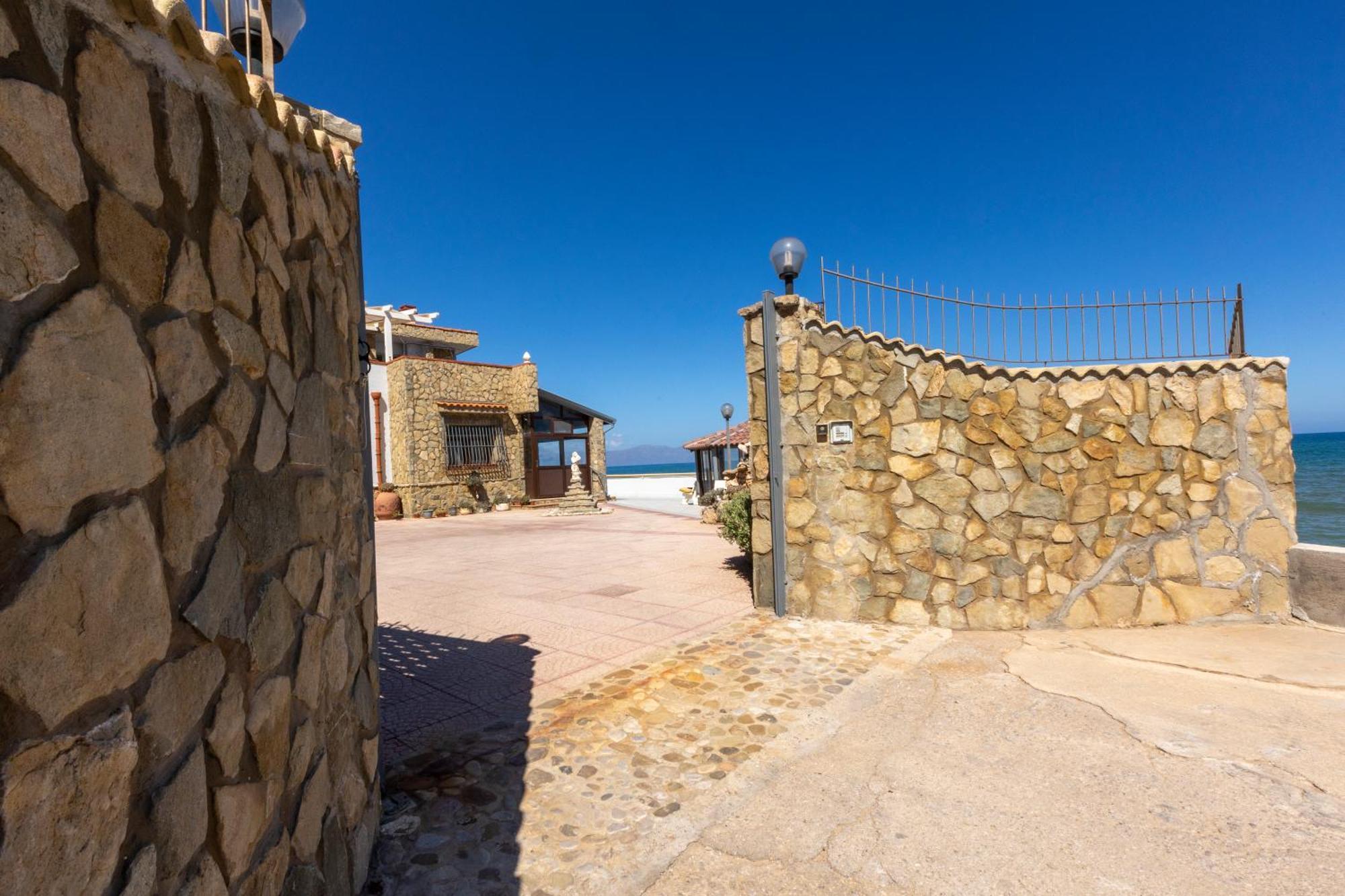 트라페토 Casa Vacanza Barbera - In Riva Al Mare 빌라 외부 사진